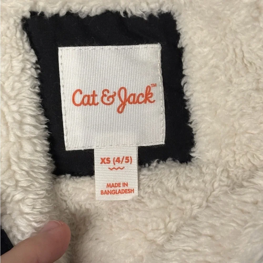 Girls size 4/5 winter jacket, #E1177